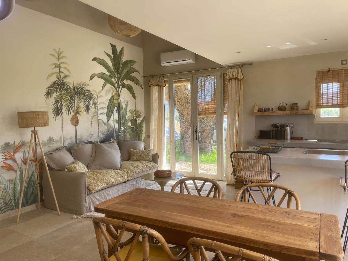 Domaine D'Egenia Villa รูสซียง ภายนอก รูปภาพ